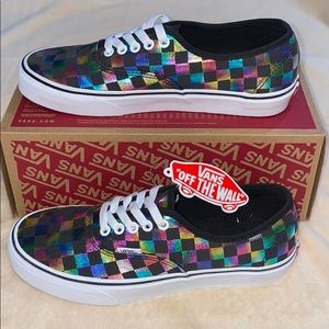 🎊👏🏼🛹Vans Authentic iridescent check BNIB🎉👏🏼